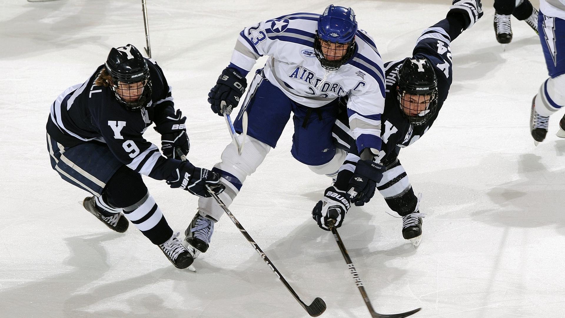 足球裁判新规解读 比赛更公平，足球裁判规则案例视频讲解